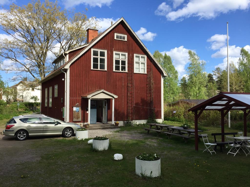 Tivedens Hostel-Vandrarhem Karlsborg Exterior photo